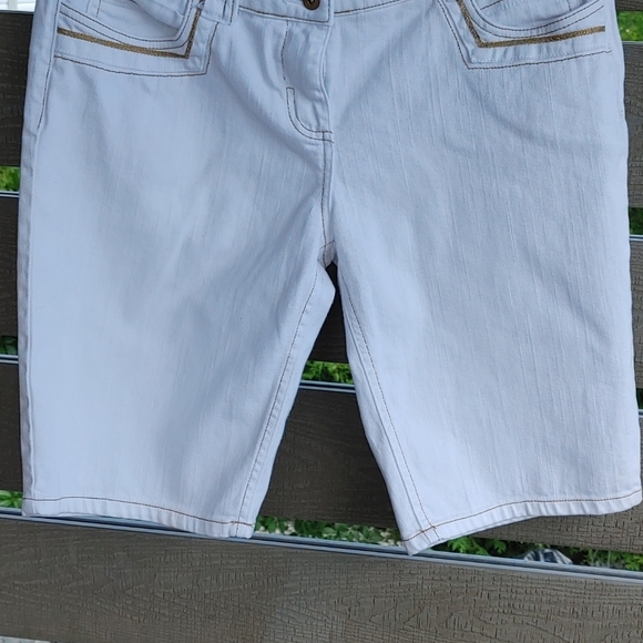 UNISEX: Tag Studio: Top quality Bermuda Jeans short size 36 - Picture 4 of 9